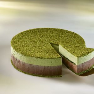 PISTACHIO CHOCOLATE CAKE