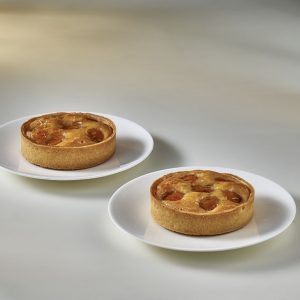 APRICOT FRANCIPANE TART